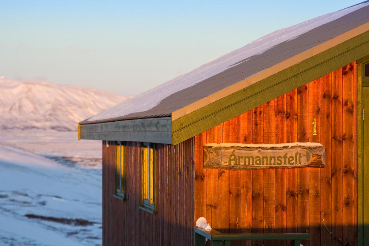 Lake Thingvellir Cottages Blaskogabyggd Exterior photo